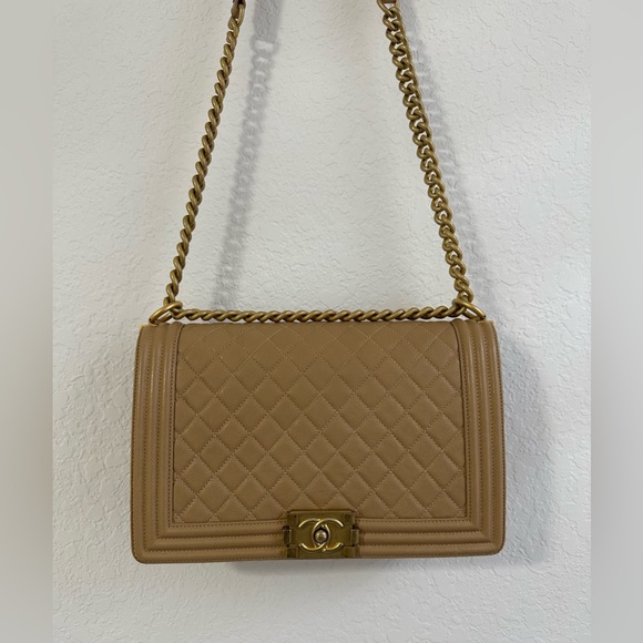 Authentic Chanel Bag - Picture 6 of 7